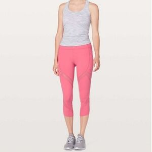 Lululemon On Pace Crop Leggings
